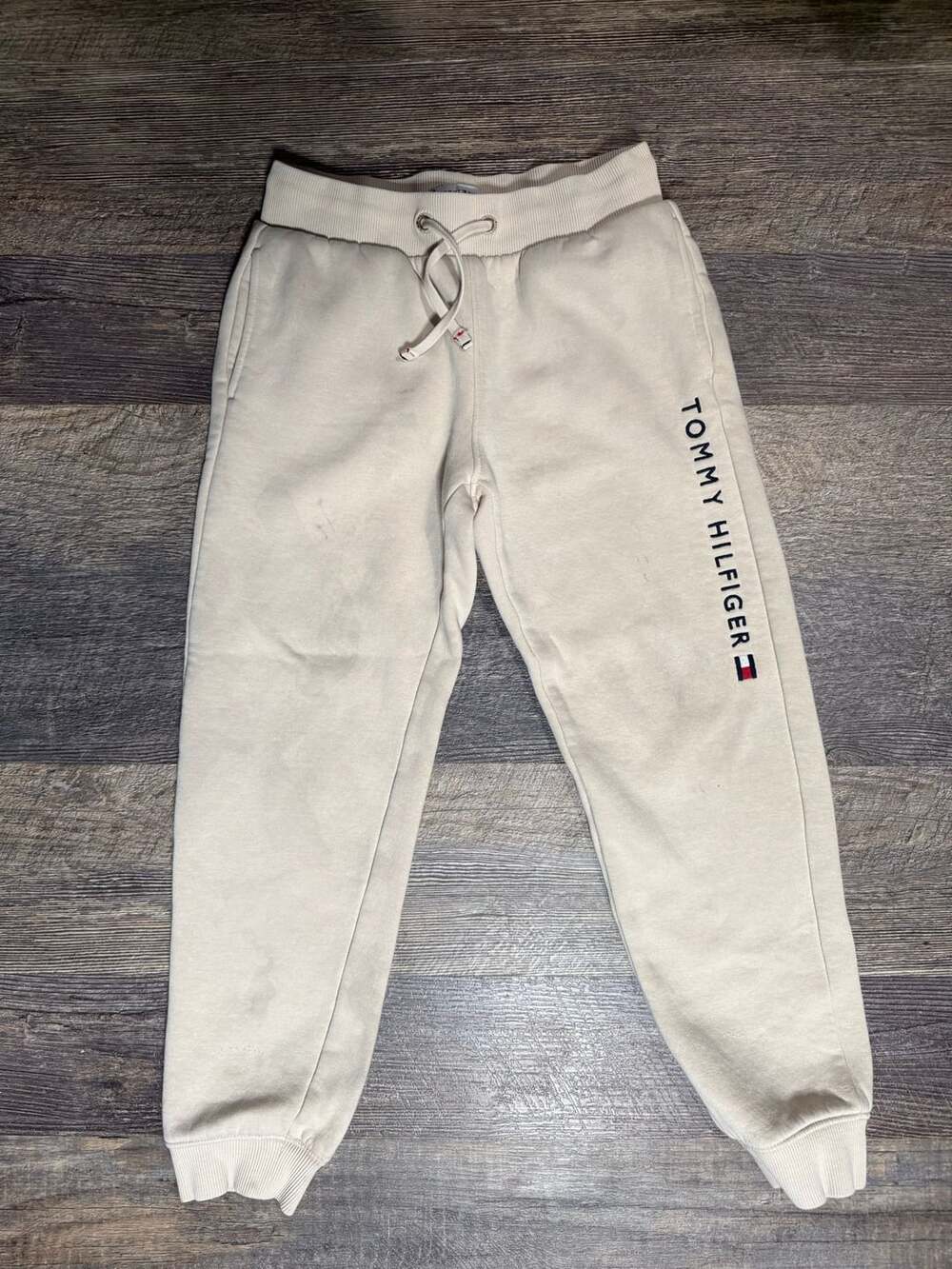 Tommy Hilfiger Sweatpants Size 128 Beige Logo Joggers